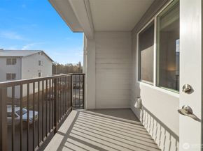 9416 1st Avenue NE 312, Seattle WA 98115