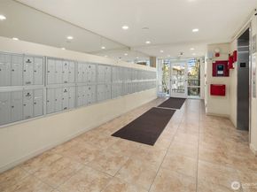 9416 1st Avenue NE 312, Seattle WA 98115