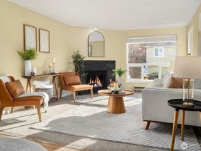 9416 1st Avenue NE 312, Seattle WA 98115