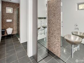 26222 SE 152nd St, Issaquah WA 98027