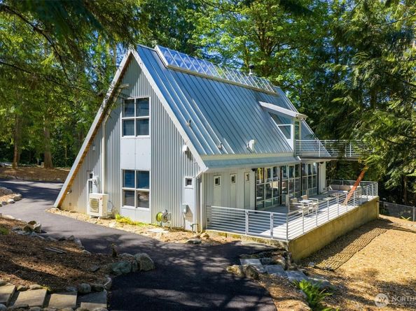 26222 SE 152nd St, Issaquah WA 98027