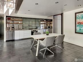 26222 SE 152nd St, Issaquah WA 98027