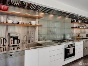 26222 SE 152nd St, Issaquah WA 98027