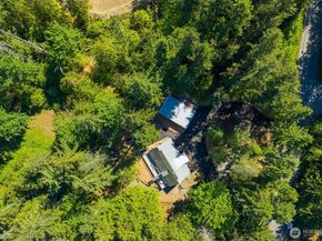 26222 SE 152nd St, Issaquah WA 98027