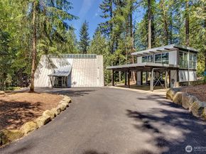 26222 SE 152nd St, Issaquah WA 98027