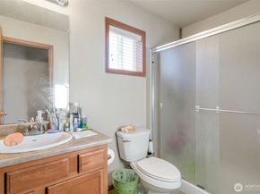 22686 129th Place SE, Kent WA 98031