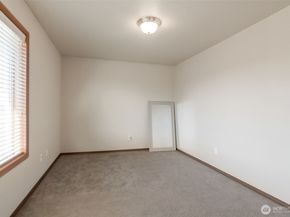 22686 129th Place SE, Kent WA 98031