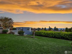 12711 9th Avenue NW, Seattle WA 98177