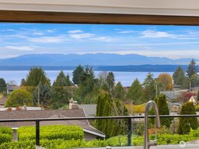 12711 9th Avenue NW, Seattle WA 98177