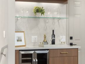 12711 9th Avenue NW, Seattle WA 98177