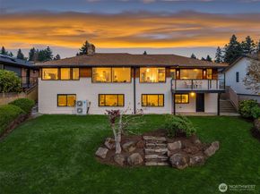 12711 9th Avenue NW, Seattle WA 98177