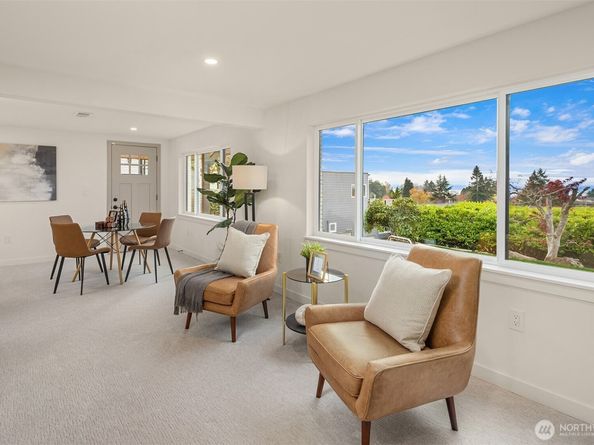 12711 9th Avenue NW, Seattle WA 98177