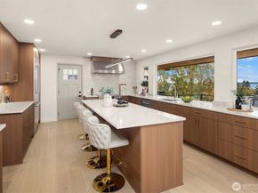 12711 9th Avenue NW, Seattle WA 98177