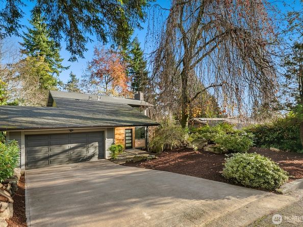 23327 19th Place W, Bothell WA 98021