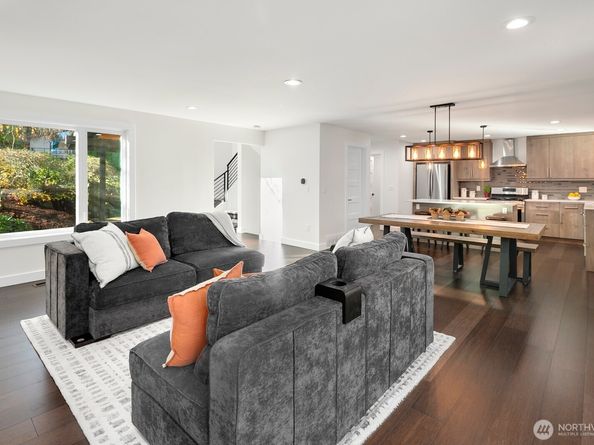 23327 19th Place W, Bothell WA 98021