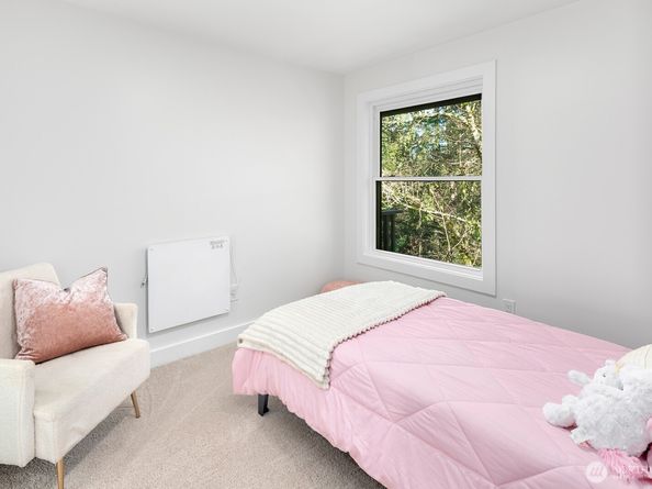 23327 19th Place W, Bothell WA 98021