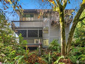 23327 19th Place W, Bothell WA 98021