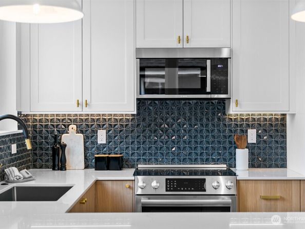 318 B N 84th Street, Seattle WA 98103