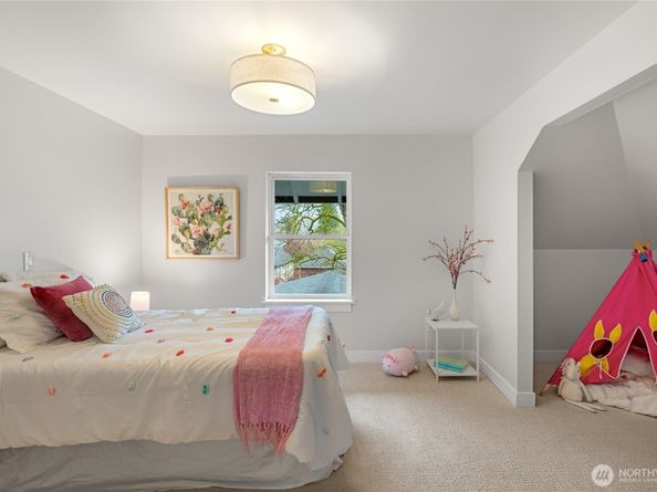 1616 21st Avenue, Seattle WA 98122