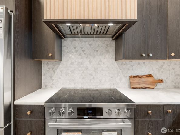 1616 21st Avenue, Seattle WA 98122