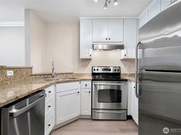 621 5th AVE N 103, Seattle WA 98109