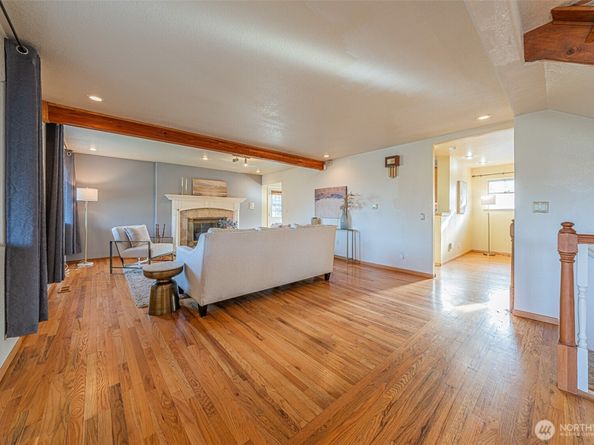 5247 S Dawson Street, Seattle WA 98118