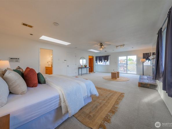 5247 S Dawson Street, Seattle WA 98118