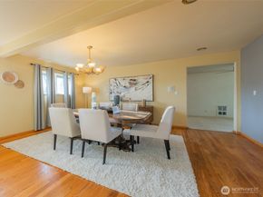 5247 S Dawson Street, Seattle WA 98118