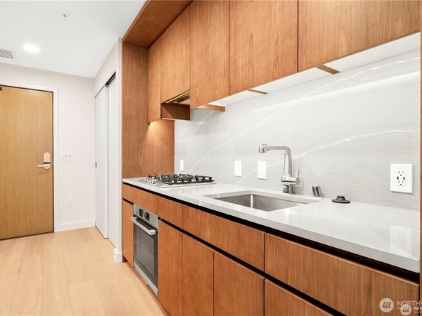 121 Stewart Street 1306, Seattle WA 98101