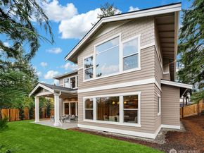 16424 NE 17th Place, Bellevue WA 98008