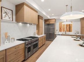 16424 NE 17th Place, Bellevue WA 98008