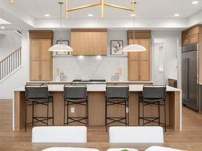 16424 NE 17th Place, Bellevue WA 98008