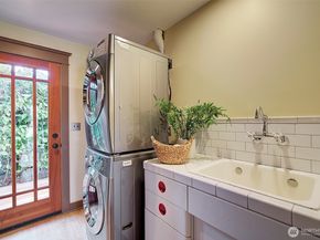 311 NE 117th Street, Seattle WA 98125