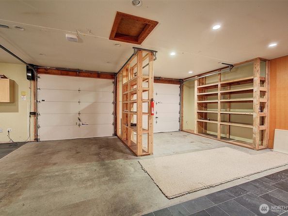 311 NE 117th Street, Seattle WA 98125