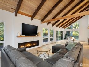 16455 Agate Point Road NE, Bainbridge Island WA 98110