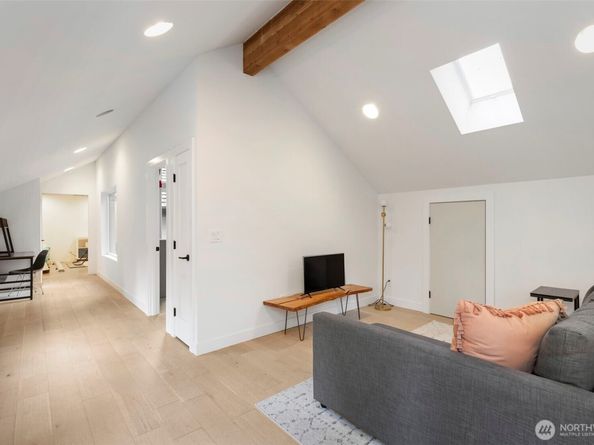 16455 Agate Point Road NE, Bainbridge Island WA 98110