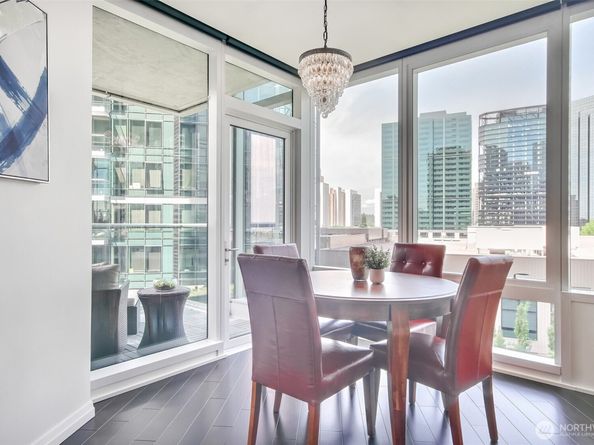 10700 NE 4th Street 1006, Bellevue WA 98004