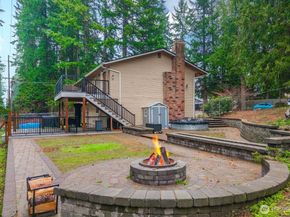 12391 S Keyport Road NE, Poulsbo WA 98370