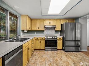 12391 S Keyport Road NE, Poulsbo WA 98370