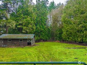 12391 S Keyport Road NE, Poulsbo WA 98370