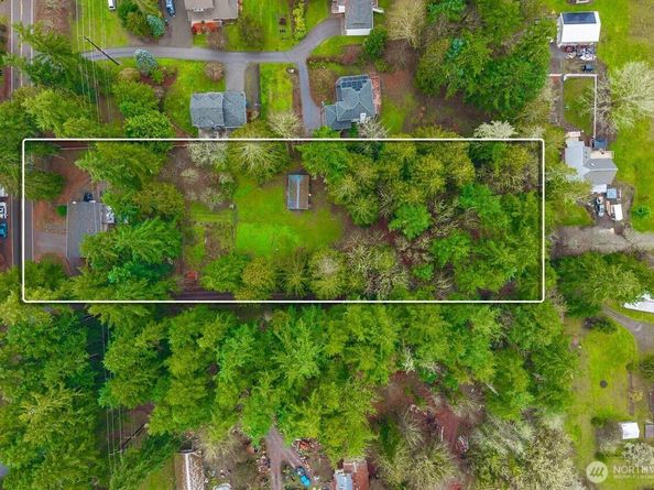 12391 S Keyport Road NE, Poulsbo WA 98370