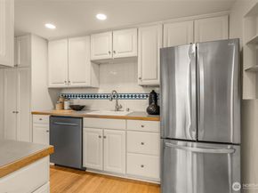 5143 46th Avenue NE, Seattle WA 98105