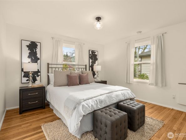 5143 46th Avenue NE, Seattle WA 98105