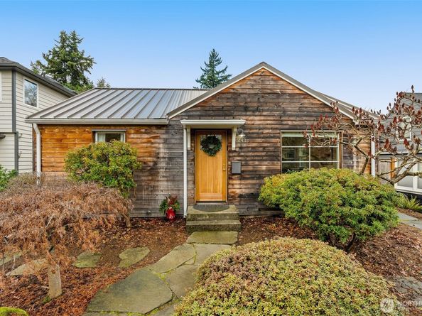 5143 46th Avenue NE, Seattle WA 98105