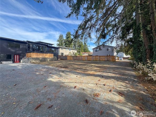 11647 Beacon Avenue S, Seattle WA 98178