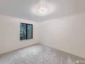 13513 Linden Avenue N C114, Seattle WA 98133