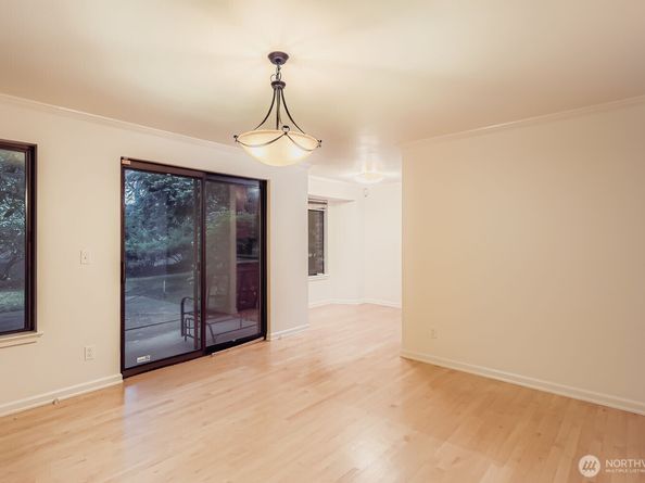 13513 Linden Avenue N C114, Seattle WA 98133