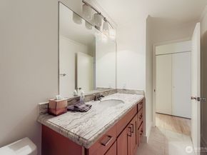 13513 Linden Avenue N C114, Seattle WA 98133