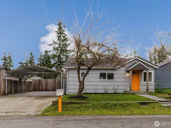 2805 NE Bowen Street, Bremerton WA 98310