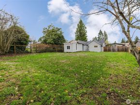 2805 NE Bowen Street, Bremerton WA 98310